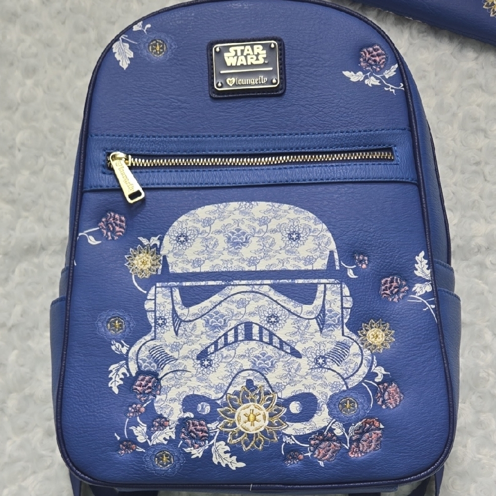 Star Wars Blue Floral Stormtrooper Kids Backpack with Matching Wallet - Picture 3 of 16